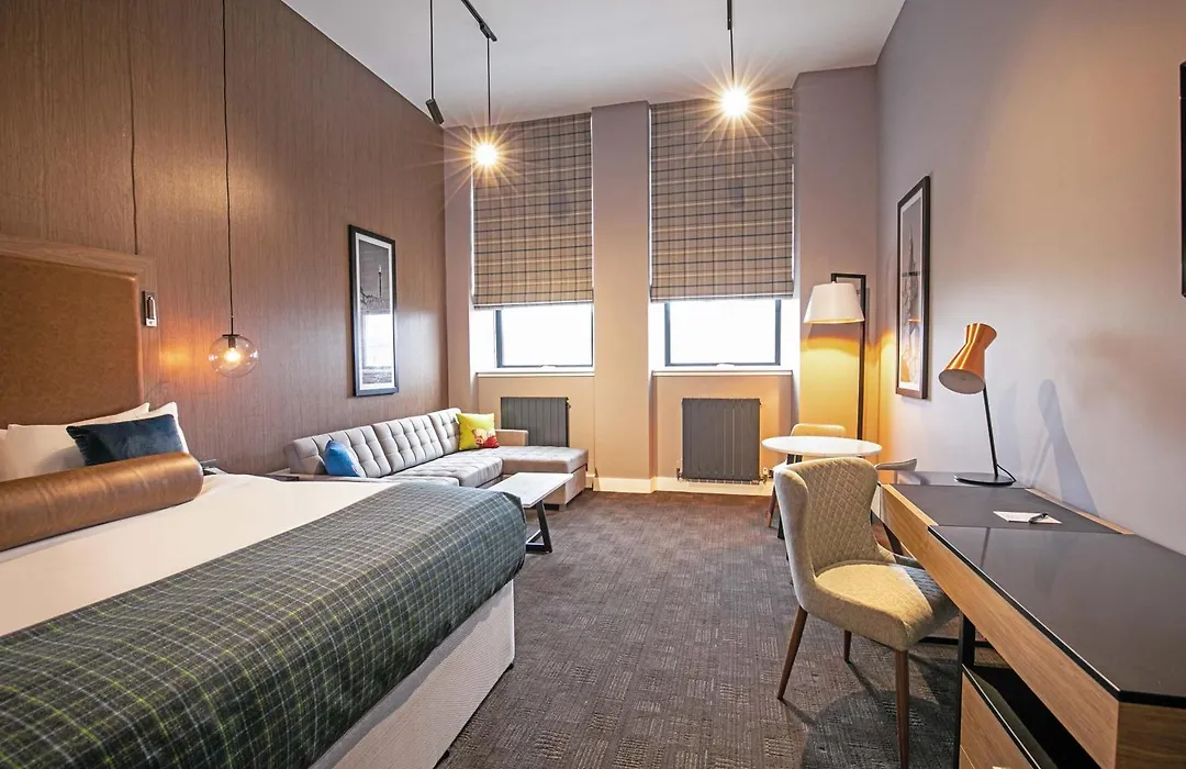 Sandman Signature Aberdeen Hotel & Spa-1