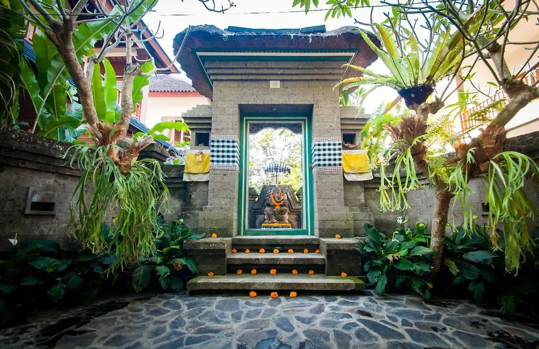 Flamboyant Villa Ubud-1