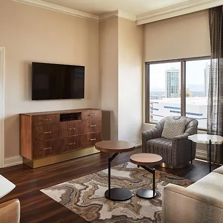 Hilton Grand Vacations Club On The Las Vegas Strip-2