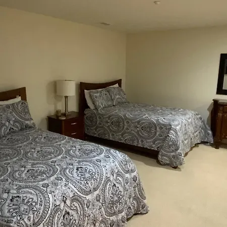 Spacious Furnished Suite At Peninsula Bay Resort-2