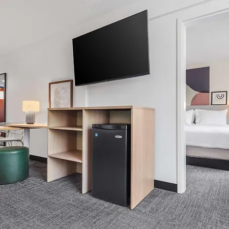 Spark By Hilton Charlotte Tyvola I-77-2
