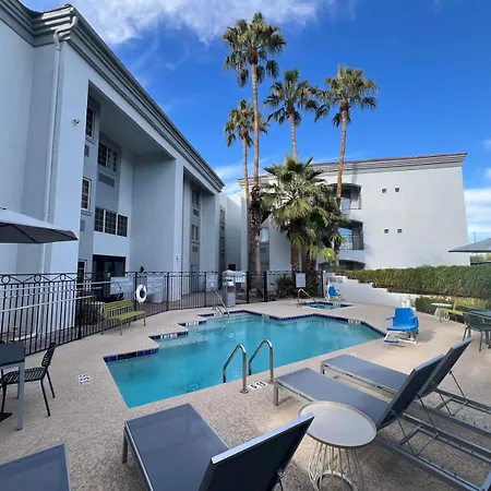 Spark By Hilton Phoenix-Glendale-Peoria-2
