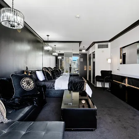 Versace Themed Hotel Room In Prime Location-2