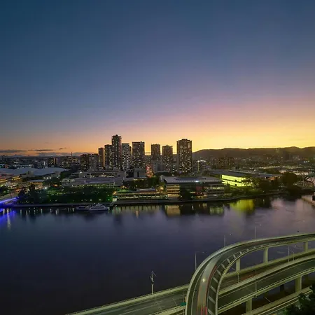 W Brisbane-3