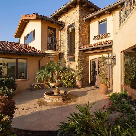 Oceanfront Luxury Home Sunset Views-3