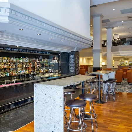 Hotel Grand Chancellor Adelaide-2