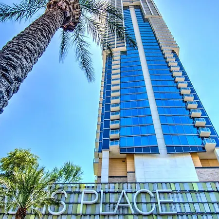 Luxury Suites At Palms Place-2