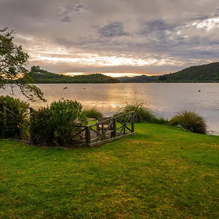 Vr Rotorua Lake Resort-2