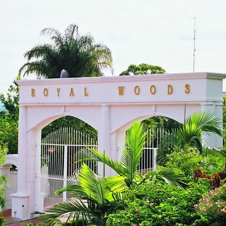 Royal Woods Resort-2
