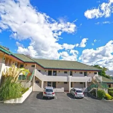 Ashwood Manor Motor Lodge-2