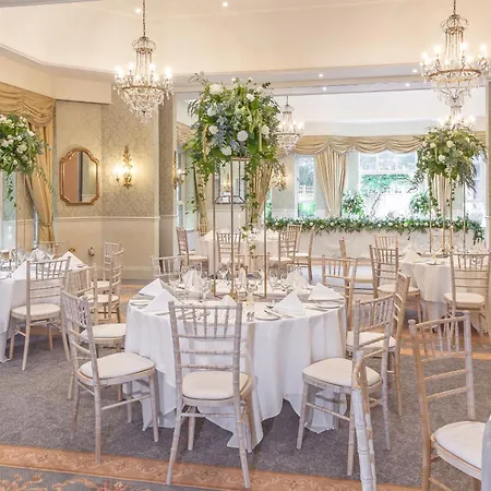 Careys Manor Hotel & Senspa-3