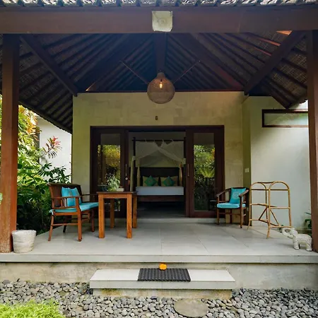 Sama'S Cottages And Villas-2
