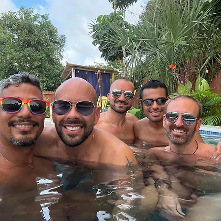 Blue Lizard - Men Only Clothing Optional - Guesthouse & Spa-2