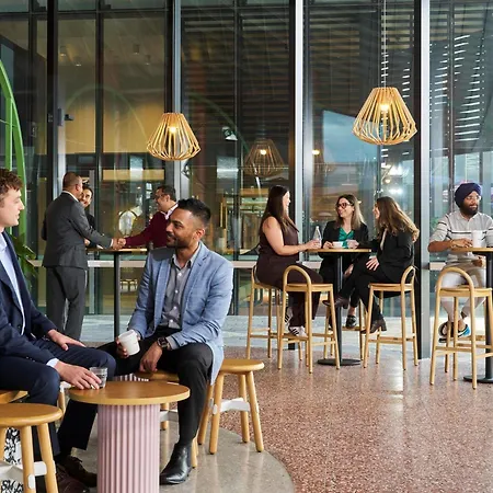 Novotel Melbourne Airport-2
