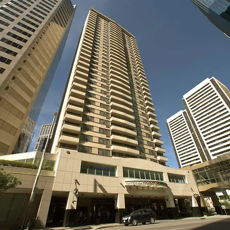 International Hotel Calgary-3