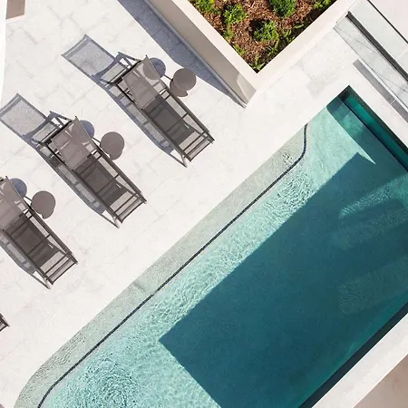 Vue Broadbeach - Official-3