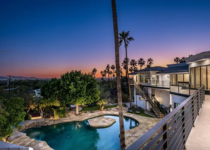 Camelback Mountain Mansion - Micro-Resort, Views, Golf, Heated Pool, Game Room Phoenix