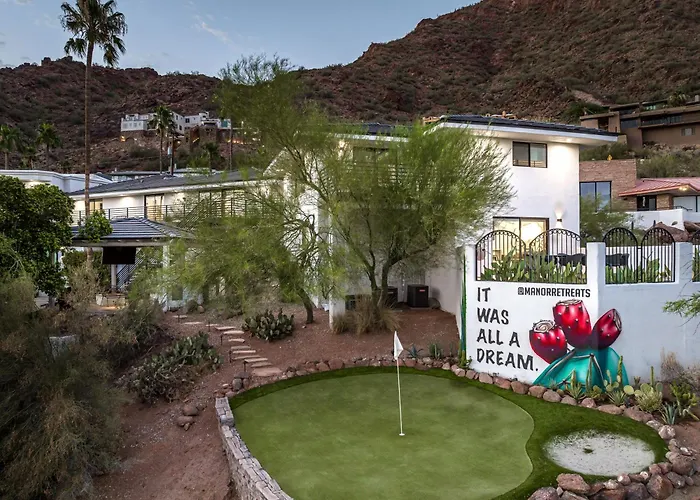 Camelback Mountain Mansion - Micro-Resort, Views, Golf, Heated Pool, Game Room Phoenix