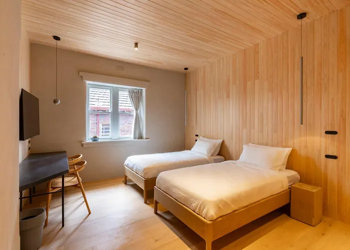 In The Brick Spa And Hotel Melbourne