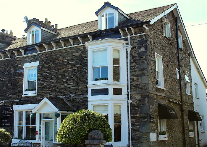 Holly Lodge Guest House With Free Off Site Health Club Windermere