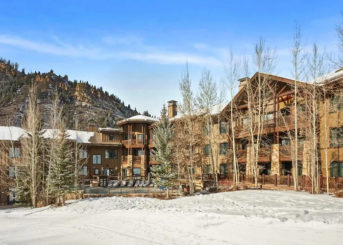 The Ritz-Carlton Club, Two-Bedroom Wr Residence 2305, Ski-In & Ski-Out Resort In Aspen Highlands