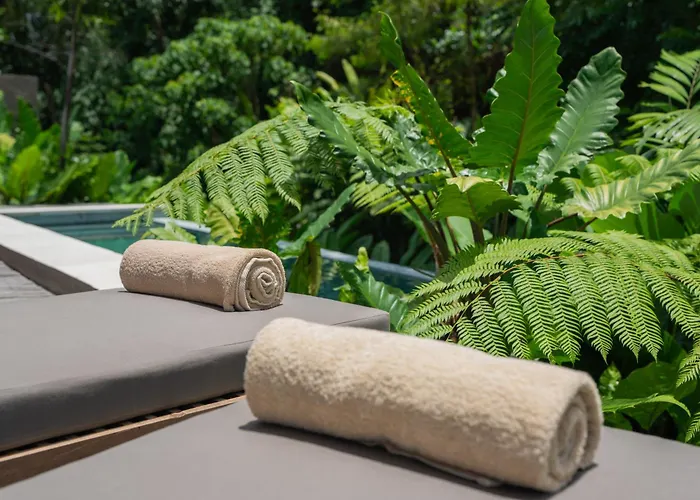Ubud Mas Glamping Luxury Tent