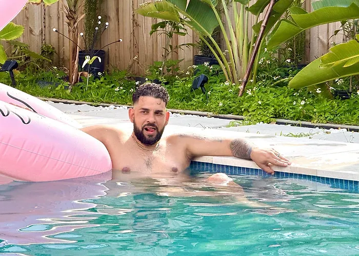 Blue Lizard - Men Only Clothing Optional - Guesthouse & Spa Fort Lauderdale