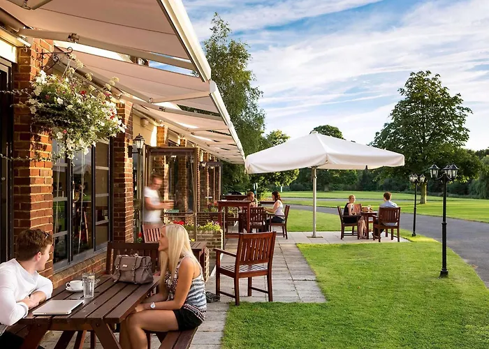 Mercure Maidstone Great Danes Hotel