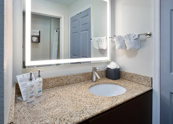 Staybridge Suites Lincoln North East By Ihg
