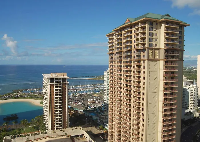 Hilton Grand Vacations Club Grand Waikikian Honolulu Hotel